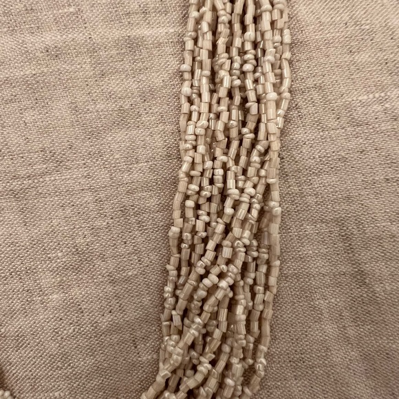 Shell bead necklace - Picture 4 of 4